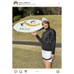 藤澤響花、美脚が眩しいモノトーンのゴルフウェア姿に絶賛の声！「カッコよくて素敵で可愛い」