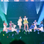 AKB48、FRUITS ZIPPERら5組の女子アイドルが登場した『超 Idol Fes』2日目オフィシャルライブレポート