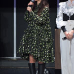⼩室安未、おしゃれな韓国アイドル風ヘアスタイルで登場＜CHANGE YOUR LIFE!2023＞