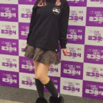 【写真特集】元まねきケチャ・宮内凛、ミニスカ×オフィシャルTシャツのフェスらしいコーデでCDJ 23/24に登場！〈COUNTDOWN JAPAN 23/24〉