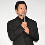 岡山天音、仲野太賀ら、映画「笑いのカイブツ」の完成披露舞台挨拶に登場！