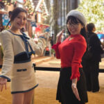 【写真特集】憧夏、わたなべまりえが可愛いすぎるミニスカ秋冬コーデで麻布台ヒルズ・クリスマスマーケットをレポート！