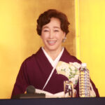 高島礼子、美しすぎる自前の着物姿で登場！藤原紀香との初共演で「これではいけない」と急遽衣装を変更＜明治座創業150周年ファイナル公演 舞台「メイジ・ザ・キャッツアイ」＞