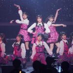 AKB48、FRUITS ZIPPERら5組の女子アイドルが登場した『超 Idol Fes』2日目オフィシャルライブレポート