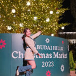 【写真特集】憧夏、わたなべまりえが可愛いすぎるミニスカ秋冬コーデで麻布台ヒルズ・クリスマスマーケットをレポート！