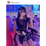 片岡未優、透け感衣装からチラリ美脚！妖艶な魅力にファン「ドーピング級」