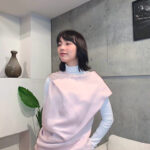 のん、白×スモーキーなピンクワンピを着こなす姿に「本当に綺麗」「大人の魅力が溢れ出ています」