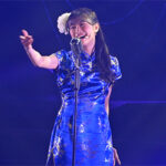 【動画】少女歌劇団ミモザーヌ・いまもりまなか、美脚披露のブルーチャイナドレススタイル『夜来香』を熱唱＜Love Letter〜いまもりまなか卒団公演〜＞