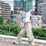 のん、新鮮で斬新なファッションを着こなすオフショ披露！「最高にカッコ良くて可愛くてお洒落」