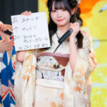 「＝LOVE / ≠ME / ≒JOY合同成⼈式2024」を開催！振袖姿の成人式メンバーが、「あいうえお作文」で成人の抱負を発表！