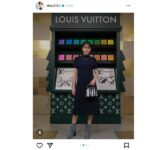 emma、ヴィトンコーデでポップアップストアに登場！シックな着こなし披露