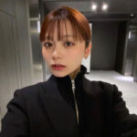 足立佳奈、クールな全身黒コーデでギャップ披露！「惚れ直しました」の声も！