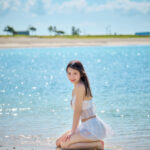 Tiktokやヤンマガ掲載で話題の現役アイドル高校生、ムンラビの北野真衣、初の写真集が登場！