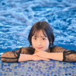 Tiktokやヤンマガ掲載で話題の現役アイドル高校生、ムンラビの北野真衣、初の写真集が登場！