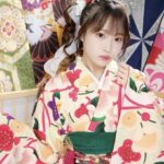 #ババババンビ・岸みゆ、見惚れるほどの美しさ！花模様の着物を身にまとい、ファンに新年のご挨拶！