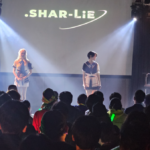 【ライブレポート】.SHAR-LiE、クールな新衣装でワンマンを盛り上げる！ 新曲『Eyes your Al’s』を初披露。