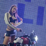 【動画】SPHERE LIGHT(スフィアライト)・宇都宮茜・立花あい・綺咲あみ、美脚＆美腹筋アピールの変形衣装で東京オートサロン2024に登場！