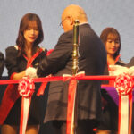 【写真特集】イメージガール・A-classが超絶ミニスカボディコン衣装でオープニングを飾る！＜東京オートサロン2024＞