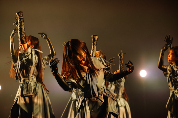 櫻坂46がCDJ23/24のEARTH STAGEに出演！圧巻のパフォーマンスで開催初日を盛り上げる＜COUNTDOWN JAPAN 23/24＞