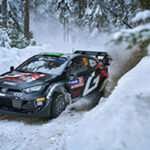 WRC 第2戦 ラリー・スウェーデン デイ2 大雪の中、森林地帯で行なわれたフルデイ初日の金曜日勝田が総合2位、エバンスが総合5位につける