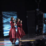 ClariSが登場！力強くも繊細な歌で会場を魅せる！＜オダイバ！！超次元音楽祭 フユフェス2024＞