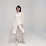のん、爽やかな春を感じるビジュアル撮影オフショに「美しくてまさに開花宣言」「春の女神」と歓喜の声