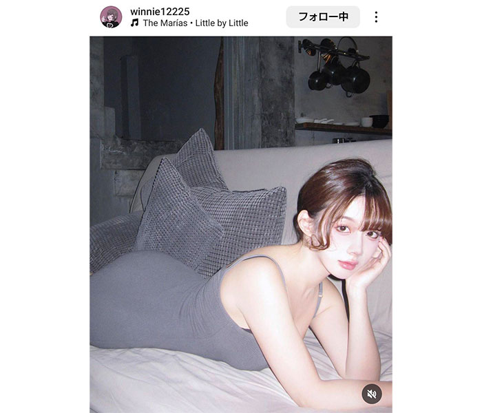 倩倩、色気ただよう寝転びショットにネット大興奮「なにこれ、妖精」「Dreamy」
