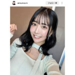 天羽希純、チラ見せ美肌輝くニットコーデでヘアチェンジを報告！「ラブリー 」「煌めくね」