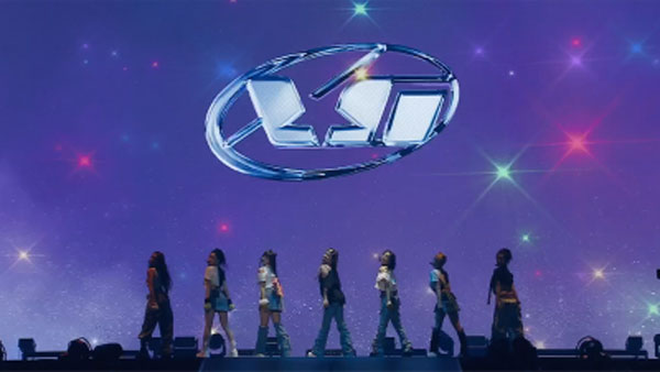 XG、単独有観客ライブ「XG 'NEW DNA' SHOWCASE in JAPAN」から、「SHOOTING STAR」のライブ映像を公開！