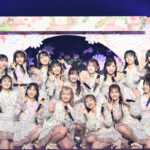 最年⻑レジェンドアイドル柏⽊由紀AKB48⼈⽣の集⼤成！17年間の全てが詰まった卒業コンサート！柏⽊「AKB48は⼈⽣そのもの。私は世界で⼀番幸せ者です！」 ⼩嶋陽菜、⾼橋みなみ、峯岸みなみ、指原莉乃などOGメンバー15名も⼤集結！