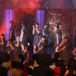 ≒JOY、ストライプネクタイがカッコ可愛い「笑ってフラジール」衣装でNIGに登場！＜NEXT IDOL GRANDPRIX（NIG FES 2024）＞