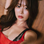 声優・井口裕香の最新写真集のタイトルは「MORE MORE MORE」に決定！白水着の先行カットを公開！【本人コメントあり】