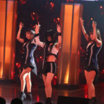 #2i2、美脚×ヘソだし衣装でNIGフェス2024を盛り上げる！＜NEXT IDOL GRANDPRIX 2024＞