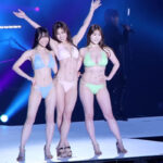 【動画】熊田曜子が美腹筋あらわな定番水着で関コレ盛り上げる！＜KANSAI COLLECTION 2024 S/S＞