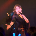 MOON RABBiTS、「ZUTTOMOTTO」「天使にはなれない」とともにライブを盛り上げる！＜イベントレポート＞