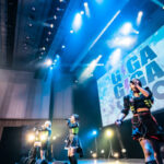 【写真特集】MOON RABBiTS、「絶対領域」チラ見せのネオン衣装でオーディエンス熱狂！！＜GIGA・GIGA SONIC 〜新生活でもオタクライフ！！〜＞