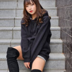 【写真特集】MOON RABBiTS・平野萌音、クールなブラックミニ丈コーデで 絶対領域をアピール！ 「全国ツアーを行なってみたいです。」