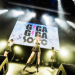【写真特集】.SHAR-LiE、お腹チラ見せのシックな衣装でファンを悩殺！＜GIGA・GIGA SONIC 〜新生活でもオタクライフ！！〜＞