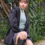【写真特集】望月花南(.SHAR-LiE)、ガーリーなミニスカコーデで美脚披露！ 「普段のレッスンでも歌いながら腹筋を鍛えたりしています。」
