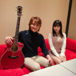 【動画】元まねきけチャ・宮内凛が新曲『ヒマワリ』レコーディング中の寺西優真を突撃インタビュー！