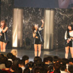#2i2、美脚×ヘソだし衣装でNIGフェス2024を盛り上げる！＜NEXT IDOL GRANDPRIX 2024＞