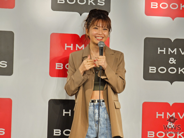 【動画】AAA・宇野実彩子がヘソ出しコーデで美ボディアピール！ソロ５周年メモリアルブック発売で思いを語る。