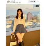 フリーモデル・KM、絶対領域チラ見せ！美しすぎる美脚にファン「めちゃくちゃ可愛くてセクシー」「美脚美人お姉さん」の声！