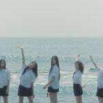 NewJeans、清涼感あふれる「Bubble Gum」ミュージックビデオ公開！
