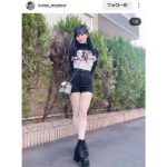 立花ことり、ブラック×ピンクコーデでスラリ美脚を見せつけ！
