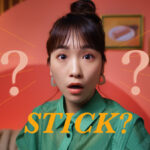 川栄李奈がお団子ヘア＆春らしい緑コーデでローソン新TV CM「ご褒美スティックケーキ なにこれ！？」篇に登場！インタビューも公開！