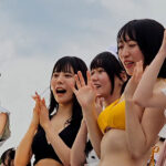 【動画】元ラストアイドル・阿部菜々実、フィナーレで花束！バーレスク東京、初登場アイドル達がランウェイを彩る！＜SPLASH SUMMER×近代麻雀水着祭2024＞