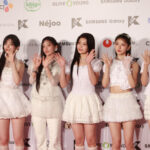 【動画】ILLIT（アイリット)が白のミニ丈コーデでレッドカーペットに登場！＜KCON JAPAN 2024＞