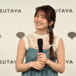 黒嵜菜々子、初の写真集発売記念イベントに登場！「1st写真集は、思い切っちゃおうと頑張って挑戦しました」