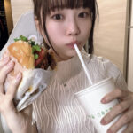 セクシー女優でNo.1の肉食・天宮花南が自慢の大食いぶりをアピール！食べてる姿も可愛すぎると話題に
